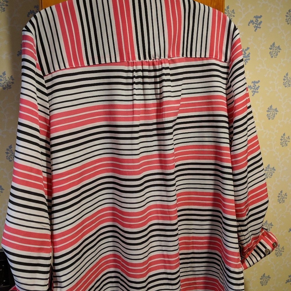 Striped button down blouse - Picture 3 of 3